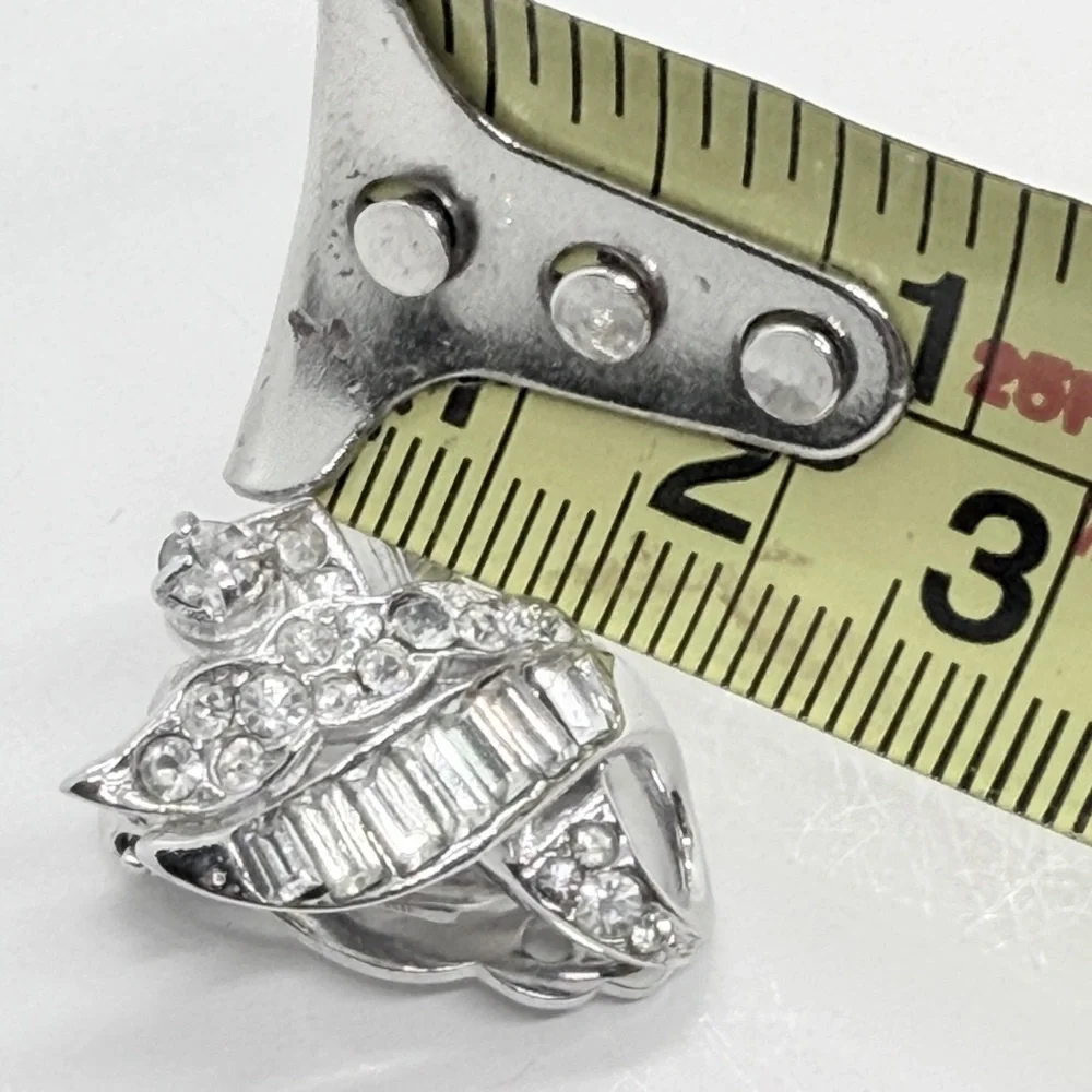WEISS Pat. 2583 Silver Tone Art Deco‎ Clear Rhinestones Clip on Earrings Vintage